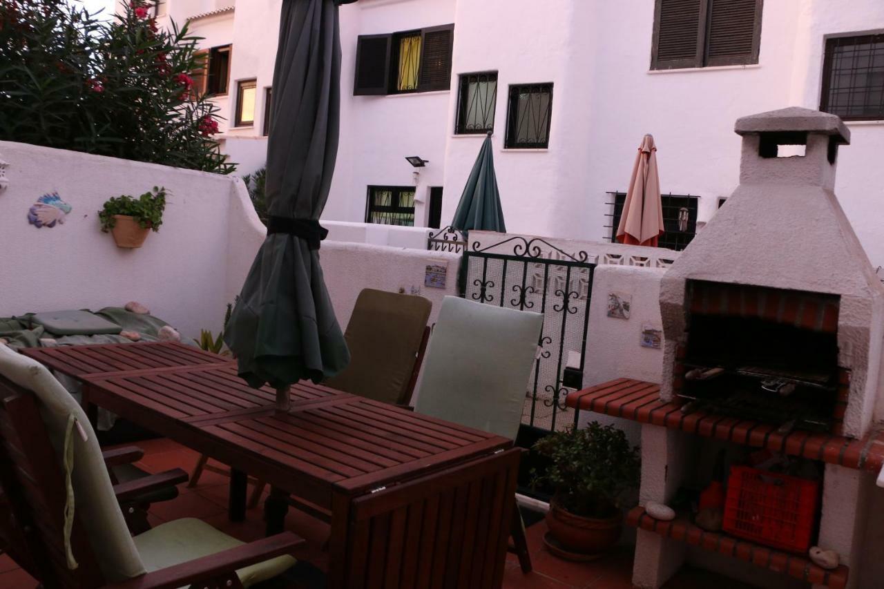 Moradia T2+1 Com Piscina Villa Lagos Luaran gambar